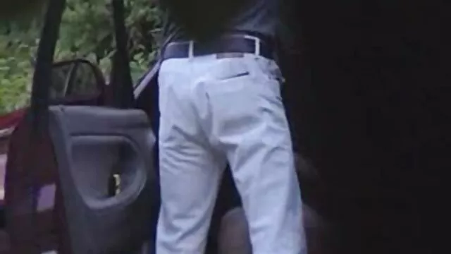 Le mec film porno de lesbiene tire secrètement pendant que les filles se maquillent