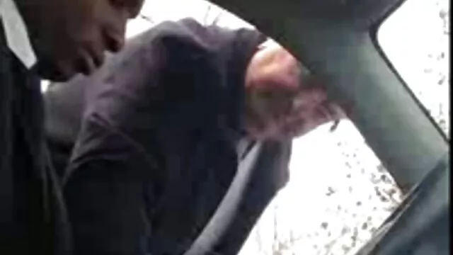 Une jeune video x lesbienne gratuit salope blanche a donné le cancer à un homme noir