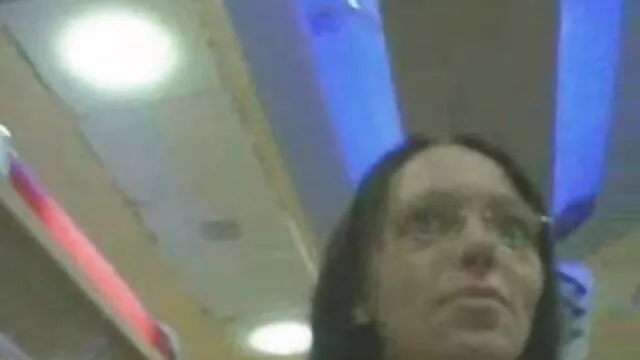 Le mec a filmé le sexe dans les film gratuit x lesbienne toilettes avec une salope de la cour