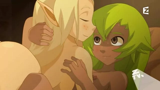 Jeune mec baise une film x lesbien belle femme sexy