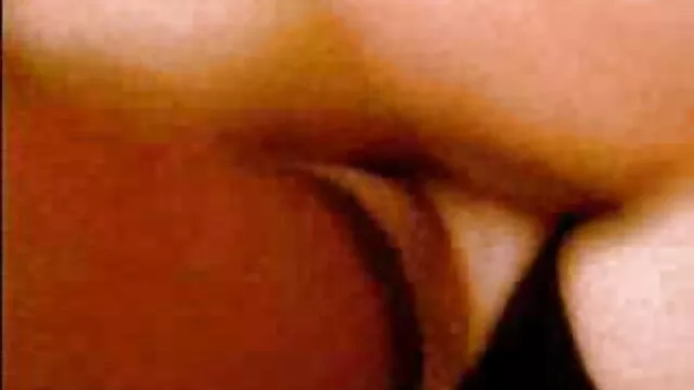 Les filles traînent film porno gratuit lesbienne de la domination sur les hommes