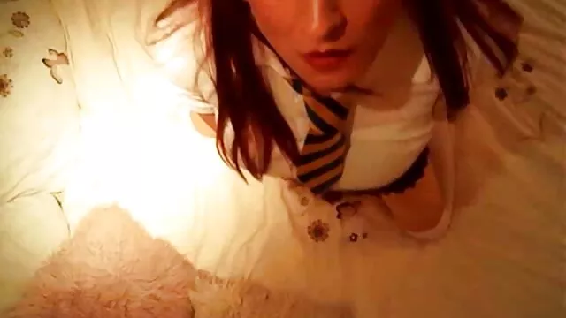 Un couple plus film lesbienne x âgé baise avec une jeune fille